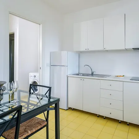 Le Axidie Aparthotel 4*