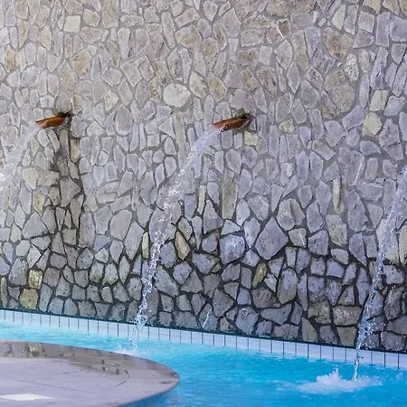 Apart-hotel Le Axidie Vico Equense