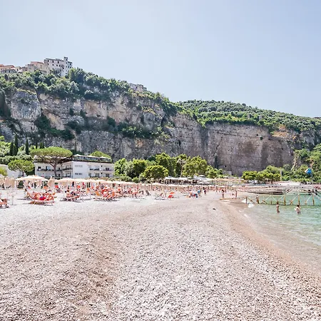 Le Axidie Apartmanhotel