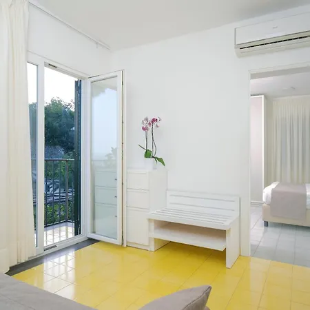 Apart-hotel Le Axidie Vico Equense