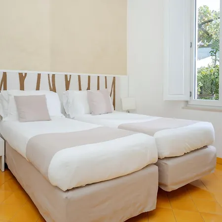 Apart-hotel Le Axidie Vico Equense