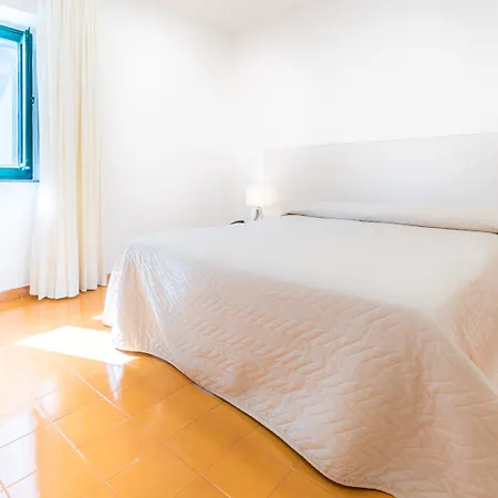 Le Axidie Aparthotel