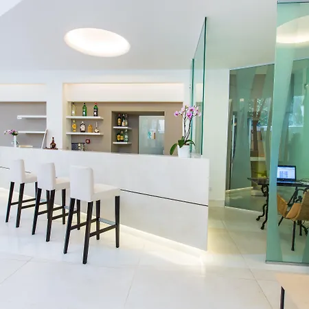 Le Axidie Aparthotel