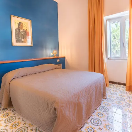 Aparthotel Le Axidie Vico Equense