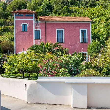 Le Axidie Aparthotel Vico Equense