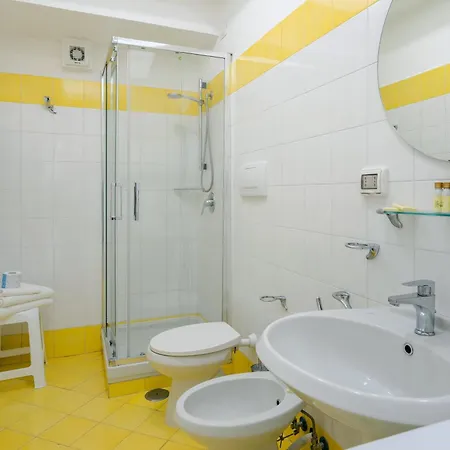 Aparthotel Le Axidie Vico Equense